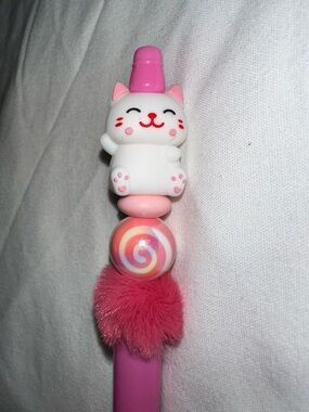 Kawaii Cat Handmade Pen w/fluffy Pom-Pom
